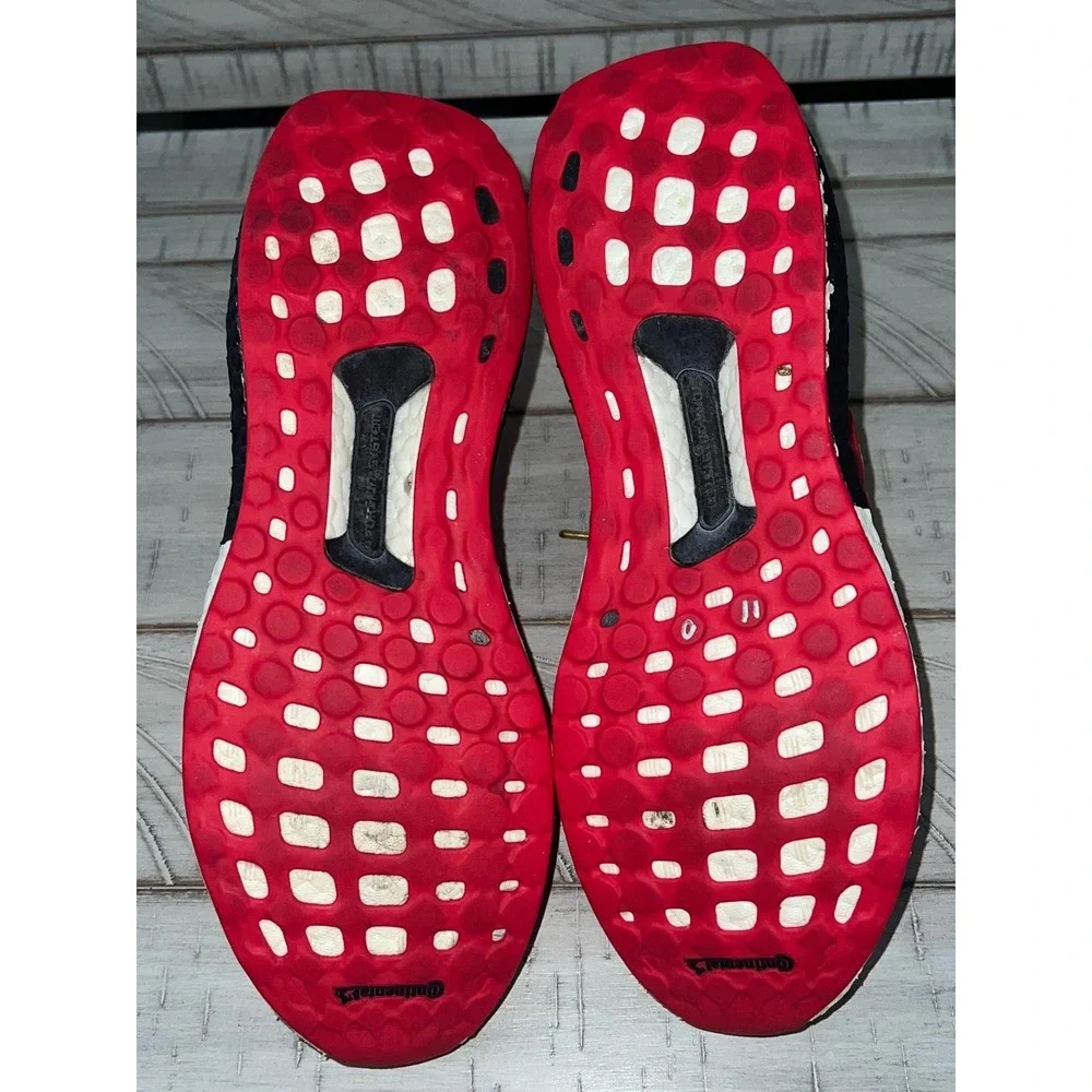 Adidas Mens UltraBoost DNA Montreal Scarlet Red Black Shoes Size 8.5 FY3426